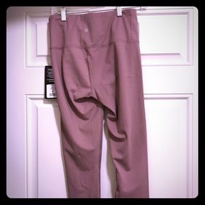 Work out ankle length leggings size M